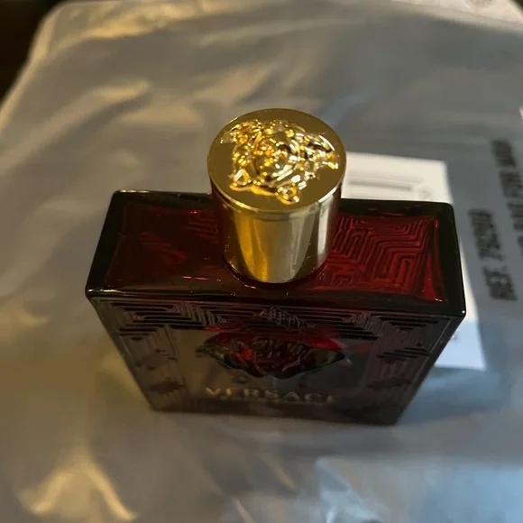 Versace Flame bundle gift set 6.7 cologne & huge weekend bag